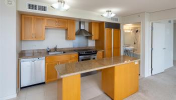 1296 Kapiolani Blvd Honolulu - Rental - photo 5 of 17