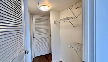 1296 Kapiolani Blvd Honolulu - Rental - photo 3 of 7