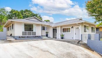 1297  Ala Napunani Street Salt Lake, Honolulu home - photo 2 of 25