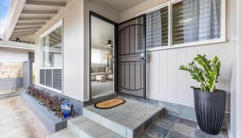 1297  Ala Napunani Street Salt Lake, Honolulu home - photo 3 of 25