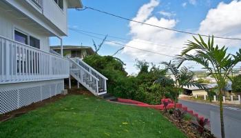 1303 Wanaka St Aliamanu, Honolulu home - photo 2 of 23 1303 Wanaka St Aliamanu, Honolulu home - photo 2 of 23