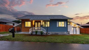 1305  Manua Street Wahiawa Area,  home - photo 1 of 25