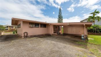 1310  Hoowali St Pearl City-upper, PearlCity home - photo 5 of 14