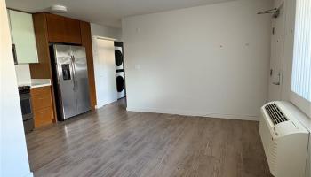 1310 Pensacola St Honolulu - Rental - photo 2 of 9