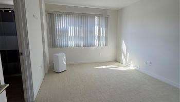 1310 Pensacola St Honolulu - Rental - photo 5 of 9