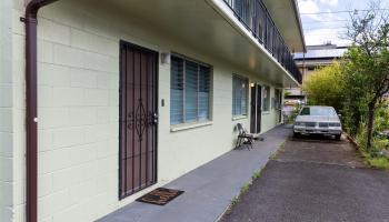 1313 Ahiahi Street Honolulu - Multi-family - photo 4 of 22
