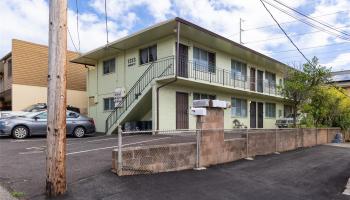 1313 Ahiahi St HONOLULU - Multi-family - photo 3 of 22