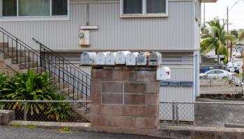 1313 Ahiahi St HONOLULU - Multi-family - photo 4 of 22