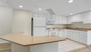 One Kalakaua Senior Living condo # 312, Honolulu, Hawaii - photo 3 of 25