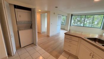 One Kalakaua Senior Living condo # 403, Honolulu, Hawaii - photo 2 of 14