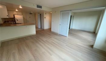 One Kalakaua Senior Living condo # 403, Honolulu, Hawaii - photo 4 of 14