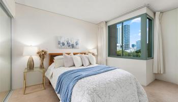 One Kalakaua Senior Living condo # 406, Honolulu, Hawaii - photo 4 of 25