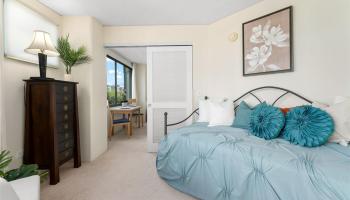 One Kalakaua Senior Living condo # 406, Honolulu, Hawaii - photo 6 of 25