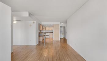 One Kalakaua Senior Living condo # 513, Honolulu, Hawaii - photo 6 of 25