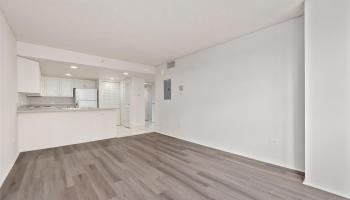 One Kalakaua Senior Living condo # 707, Honolulu, Hawaii - photo 4 of 25