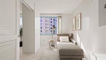 One Kalakaua Senior Living condo # 908, Honolulu, Hawaii - photo 5 of 25