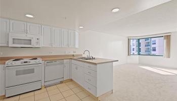 One Kalakaua Senior Living condo # 908, Honolulu, Hawaii - photo 6 of 25