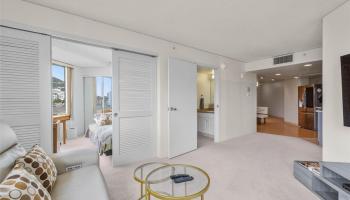 One Kalakaua Senior Living condo # 912, Honolulu, Hawaii - photo 6 of 24