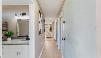 Kinau Regent condo # 202, Honolulu, Hawaii - photo 2 of 19