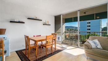 Piikoi Terrace condo # 501, Honolulu, Hawaii - photo 5 of 24