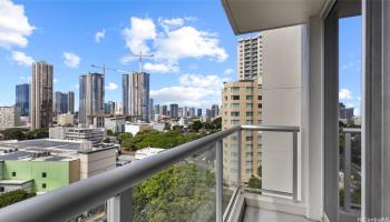 Holomua condo # 1104, Honolulu, Hawaii - photo 6 of 25