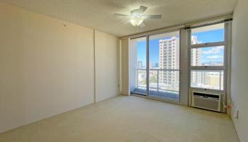 1315 Kalakaua Ave Honolulu - Rental - photo 2 of 14