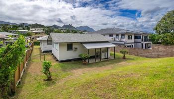 1316  Hele Street Keolu Hills, Kailua home - photo 3 of 25