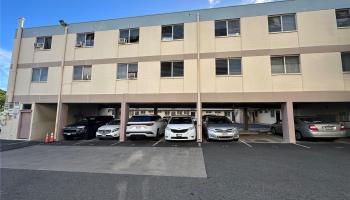 Kapalama Gardens condo # C323, Honolulu, Hawaii - photo 2 of 11