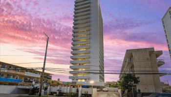 Wilder Tower condo # 5, Honolulu, Hawaii - photo 1 of 25