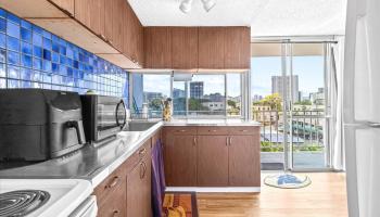 Wilder Tower condo # 5 Makai, Honolulu, Hawaii - photo 5 of 22