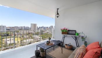 Wilder Tower condo # Makai 15, Honolulu, Hawaii - photo 1 of 1