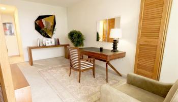 Nauru Tower condo # 2805, Honolulu, Hawaii - photo 4 of 6