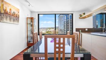 Nauru Tower condo # 2808, Honolulu, Hawaii - photo 6 of 19