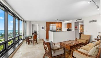 Nauru Tower condo # 3204, Honolulu, Hawaii - photo 6 of 23