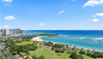 Nauru Tower condo # 3305, Honolulu, Hawaii - photo 2 of 25