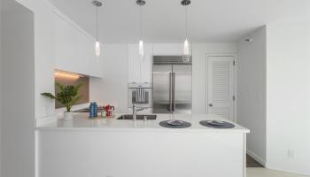 Nauru Tower condo # 3607, Honolulu, Hawaii - photo 4 of 15