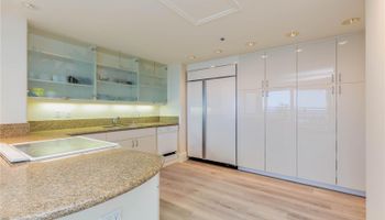 Nauru Tower condo # 4305, Honolulu, Hawaii - photo 5 of 25