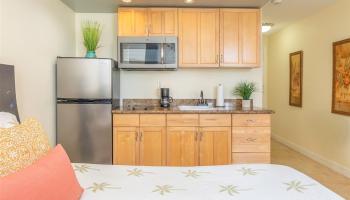 Waikiki Grand Hotel condo # 501, Honolulu, Hawaii - photo 4 of 25