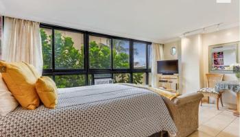 Waikiki Grand Hotel condo # 518, Honolulu, Hawaii - photo 5 of 14