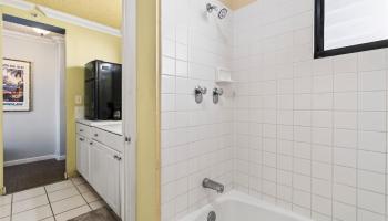 Waikiki Grand Hotel condo # 618, Honolulu, Hawaii - photo 5 of 21