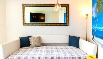 Waikiki Grand Hotel condo # 707, Honolulu, Hawaii - photo 5 of 23