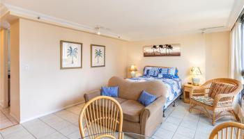 Waikiki Grand Hotel condo # 920, Honolulu, Hawaii - photo 4 of 21