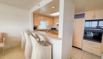 Uraku Tower Hawaii condo # 16A, Honolulu, Hawaii - photo 4 of 25