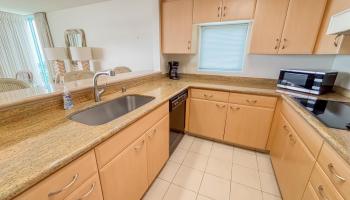 Uraku Tower Hawaii condo # 16A, Honolulu, Hawaii - photo 5 of 25