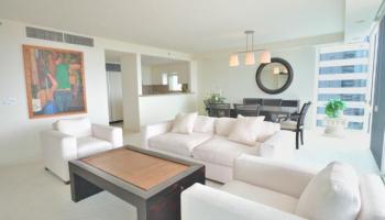 Uraku Tower Hawaii condo # 15D, Honolulu, Hawaii - photo 4 of 25 Uraku Tower Hawaii condo # 15D, Honolulu, Hawaii - photo 4 of 25