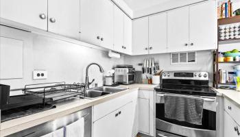 1350 Ala Moana condo # 1603, Honolulu, Hawaii - photo 6 of 24