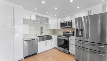 1350 Ala Moana condo # 1811, Honolulu, Hawaii - photo 2 of 22