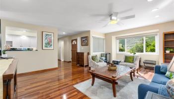 1357  Kaeleku Street Kalama Valley, Hawaii Kai home - photo 3 of 25