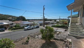 1358  Makaikoa Street Waialae Nui Rdge, Diamond Head home - photo 2 of 20