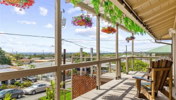 1358  Makaikoa Street Waialae Nui Rdge, Diamond Head home - photo 3 of 25